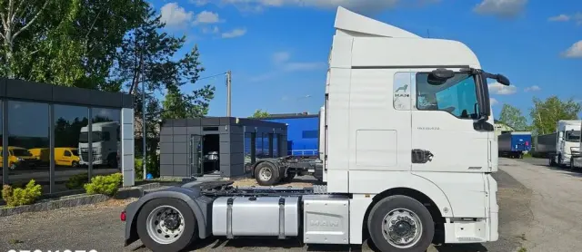 MAN TGX 18.470 XLX / LOW DECK / RETARDER / KSENON 
