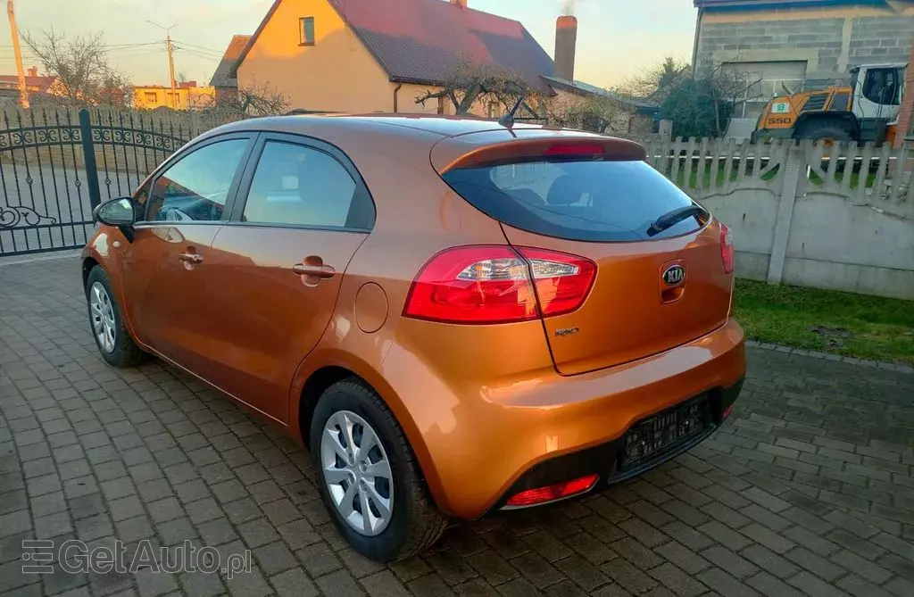 KIA Rio 