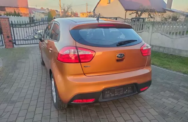KIA Rio 