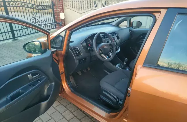 KIA Rio 