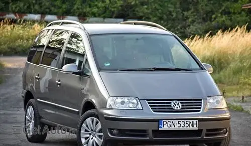 VOLKSWAGEN Sharan 