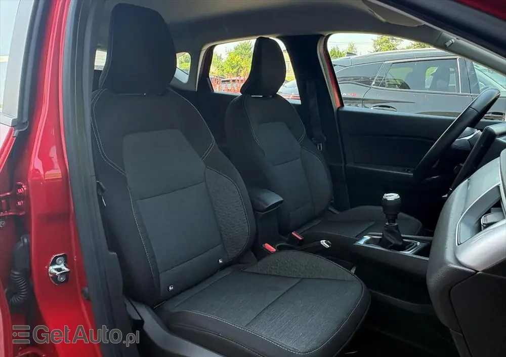 RENAULT Captur 1.0 TCe Equilibre