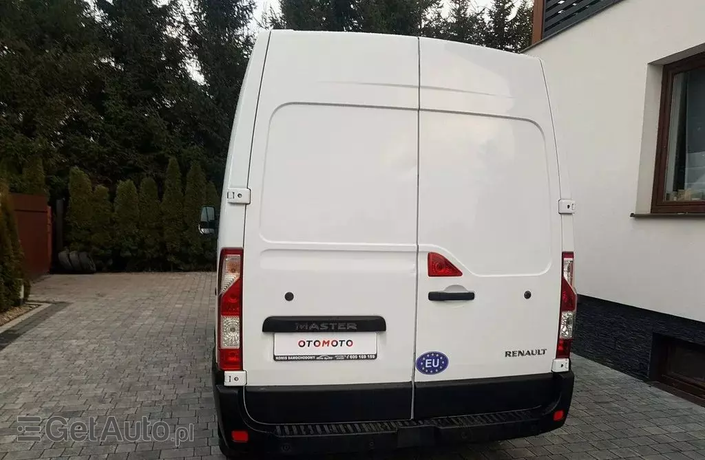 RENAULT Master 