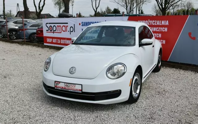 VOLKSWAGEN New Beetle 