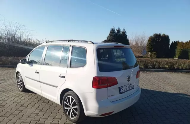 VOLKSWAGEN Touran 1.4 TSI (140 KM)