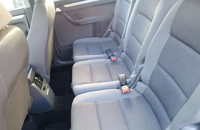 VOLKSWAGEN Touran 1.4 TSI (140 KM)