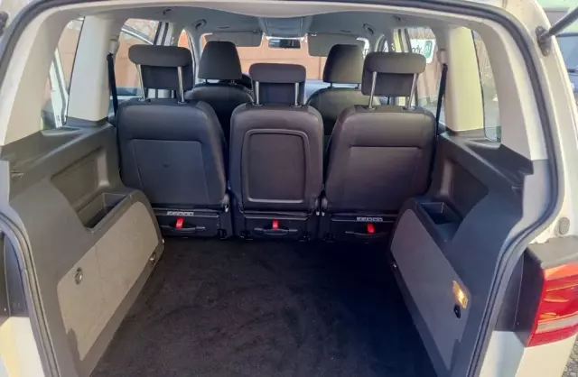 VOLKSWAGEN Touran 1.4 TSI (140 KM)