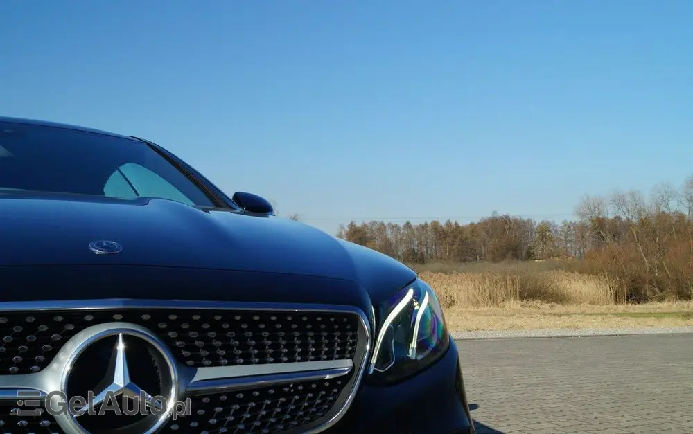 MERCEDES-BENZ Klasa E 