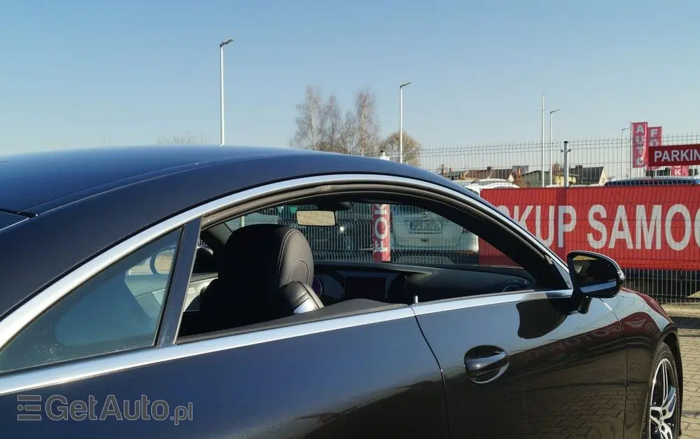 MERCEDES-BENZ Klasa E 