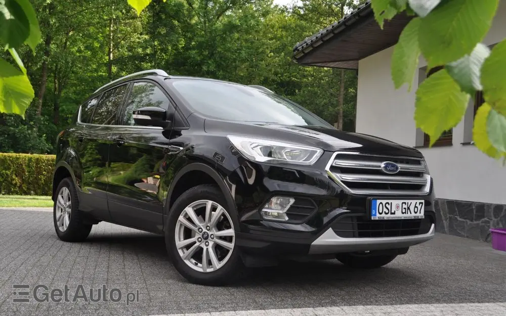 FORD Kuga 2.0 TDCi 4x2 Titanium