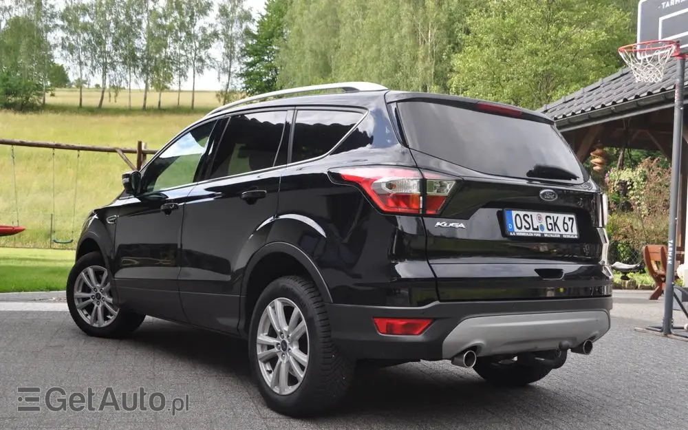 FORD Kuga 2.0 TDCi 4x2 Titanium