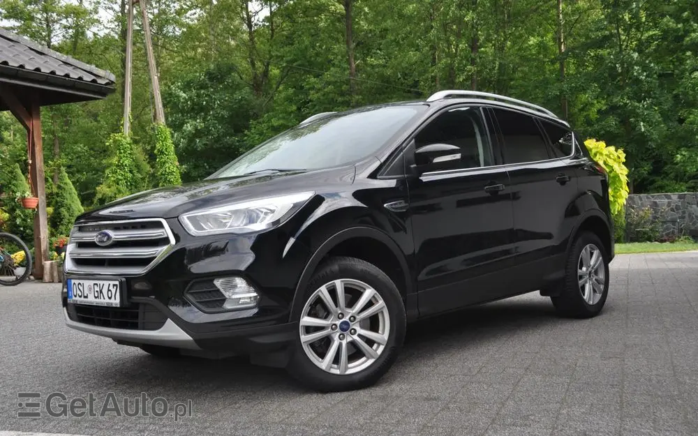 FORD Kuga 2.0 TDCi 4x2 Titanium