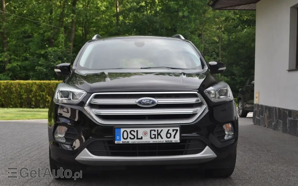 FORD Kuga 2.0 TDCi 4x2 Titanium