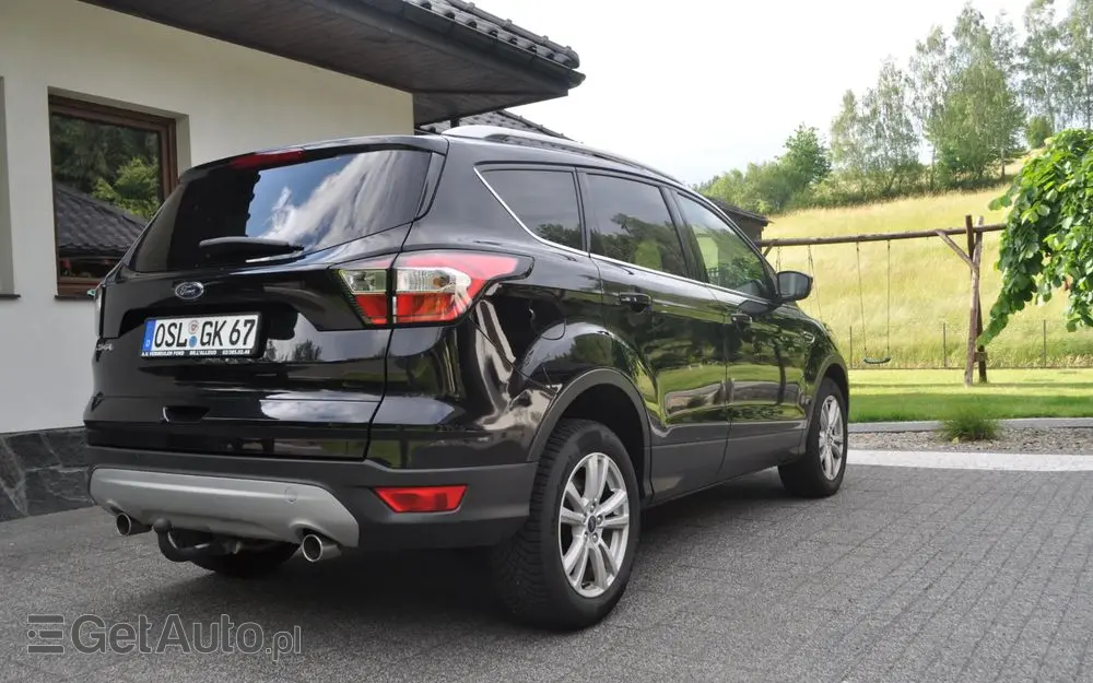 FORD Kuga 2.0 TDCi 4x2 Titanium