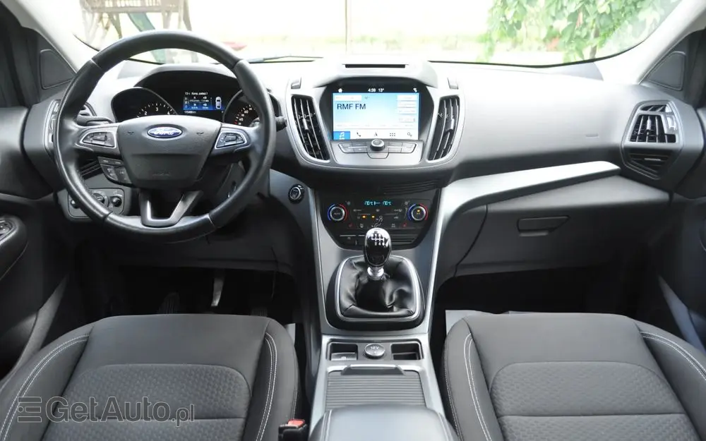 FORD Kuga 2.0 TDCi 4x2 Titanium