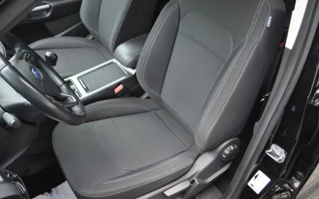 FORD Kuga 2.0 TDCi 4x2 Titanium
