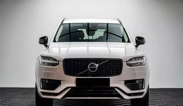 VOLVO Xc 90 