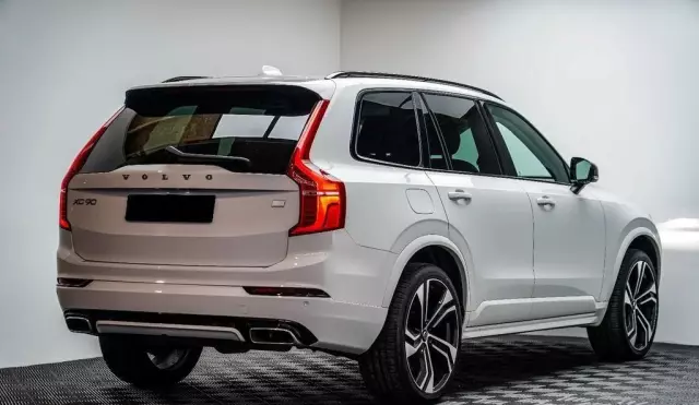 VOLVO Xc 90 