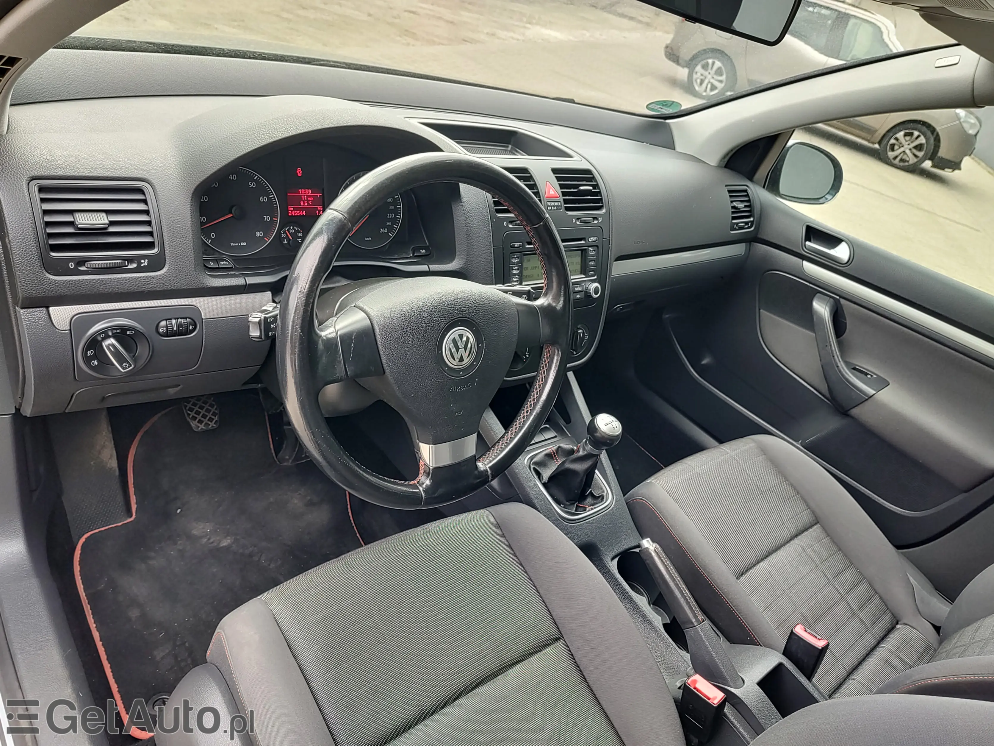 VOLKSWAGEN Golf Comfortline