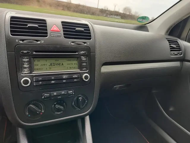 VOLKSWAGEN Golf Comfortline