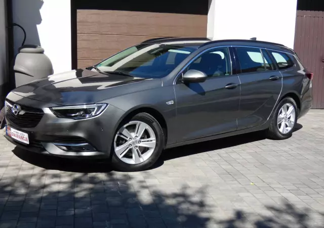 OPEL Insignia 2.0 CDTI automatik Business Edition