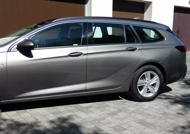 OPEL Insignia 2.0 CDTI automatik Business Edition