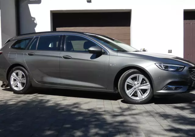 OPEL Insignia 2.0 CDTI automatik Business Edition