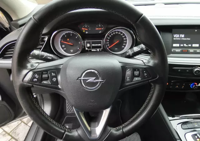 OPEL Insignia 2.0 CDTI automatik Business Edition