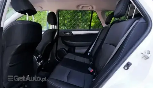 SUBARU Outback 