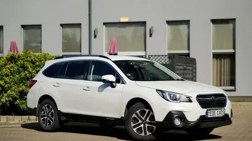 SUBARU Outback 