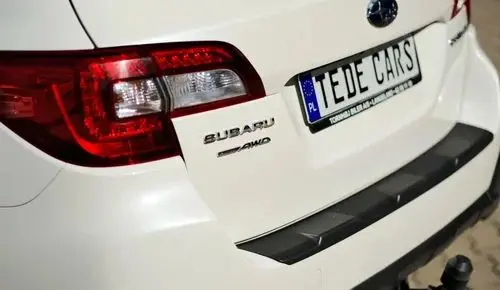SUBARU Outback 