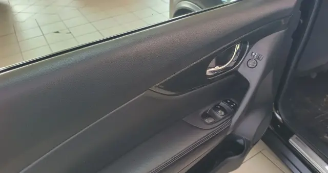 NISSAN X-Trail 1.6 DCi Tekna 2WD