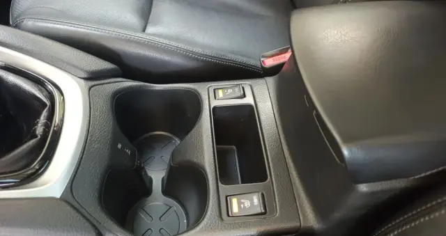 NISSAN X-Trail 1.6 DCi Tekna 2WD