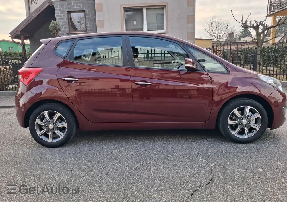 HYUNDAI Ix20 1.6 blue Trend