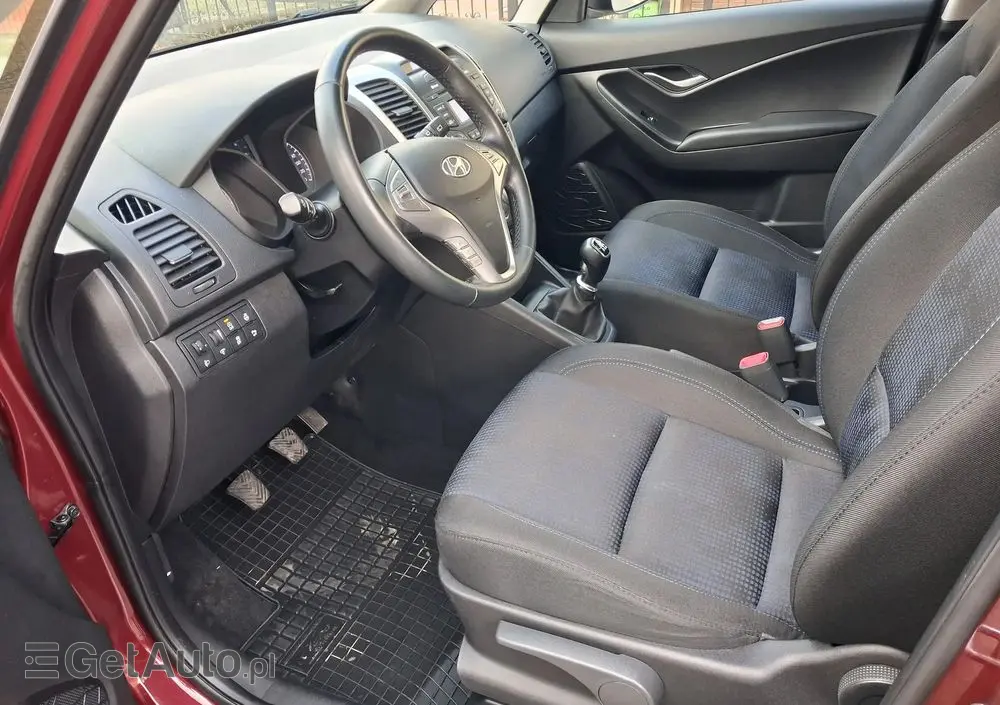 HYUNDAI Ix20 1.6 blue Trend