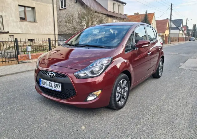 HYUNDAI Ix20 1.6 blue Trend