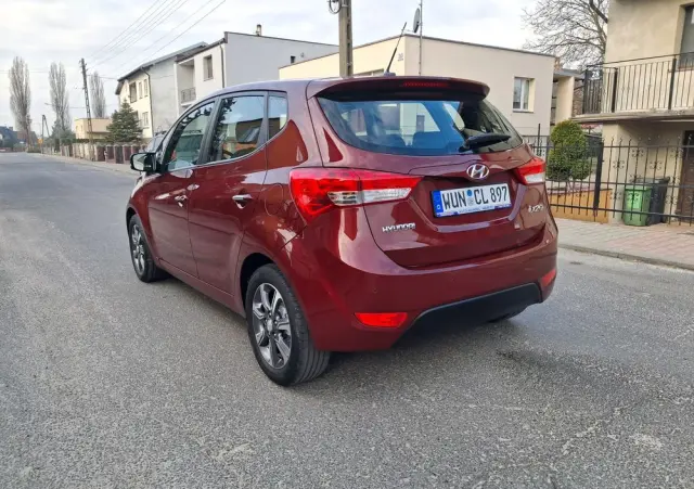 HYUNDAI Ix20 1.6 blue Trend