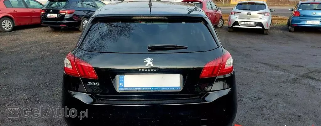 PEUGEOT 308 