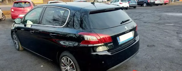 PEUGEOT 308 