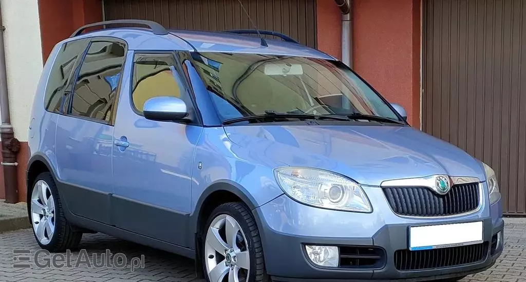 SKODA Roomster 