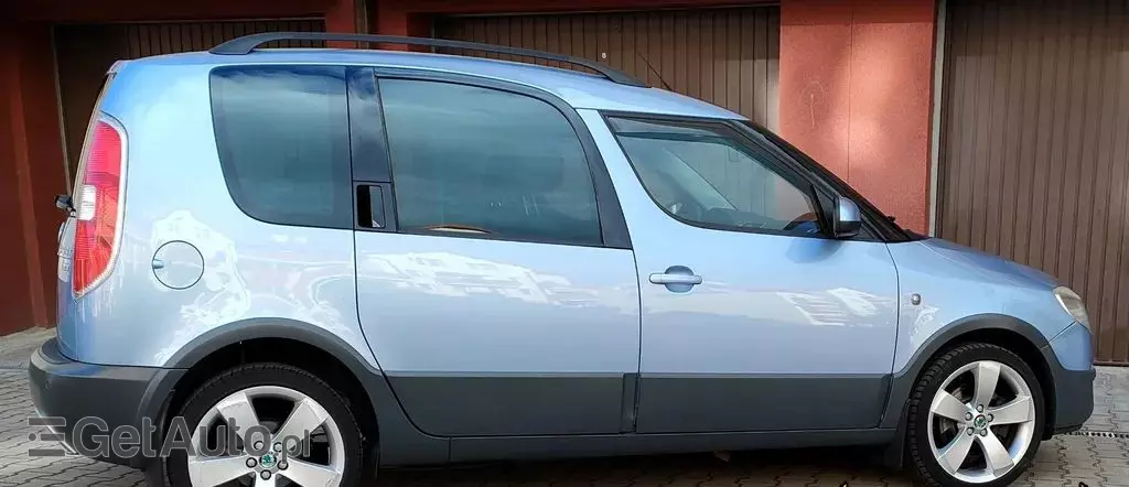 SKODA Roomster 