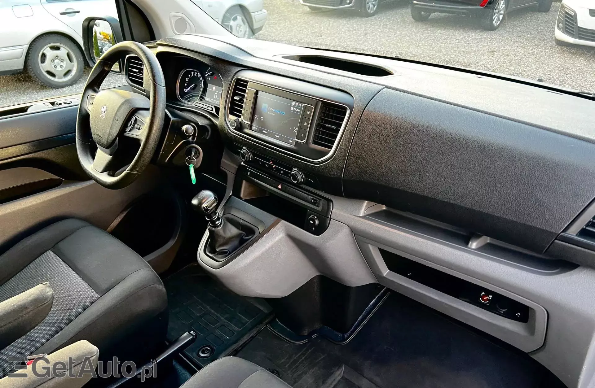 PEUGEOT Traveller 1.6 BlueHDi (115 KM)