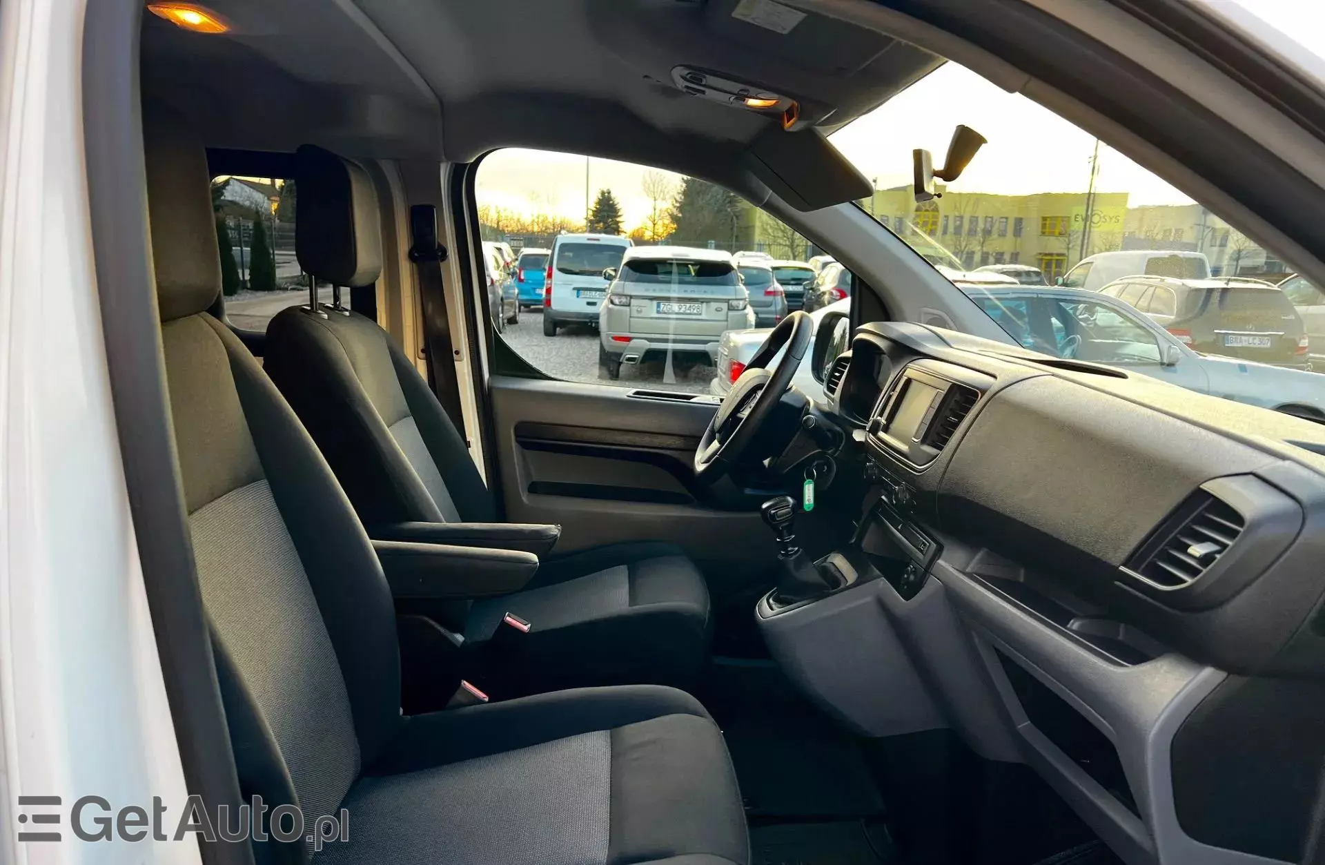 PEUGEOT Traveller 1.6 BlueHDi (115 KM)