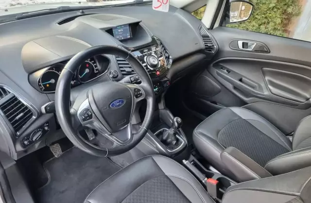 FORD EcoSport 