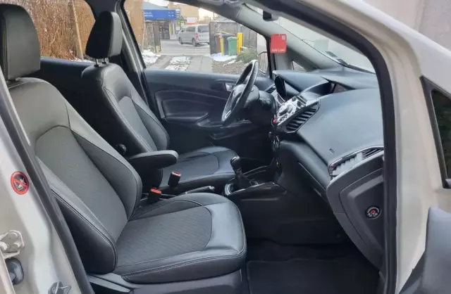 FORD EcoSport 