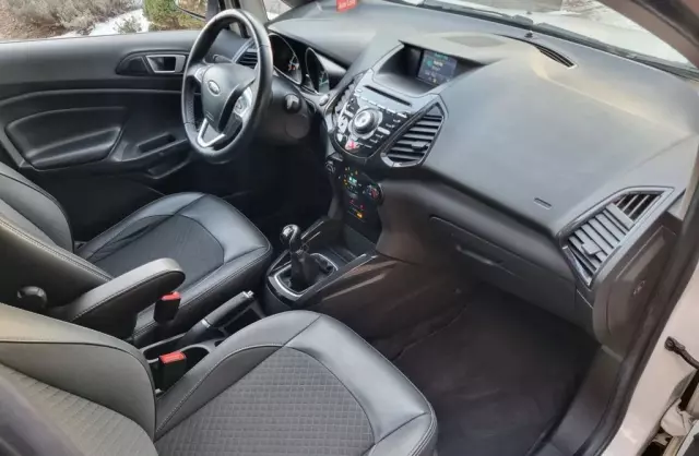 FORD EcoSport 
