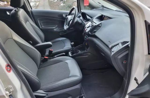 FORD EcoSport 