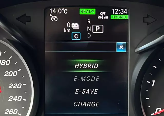 MERCEDES-BENZ Klasa C 300 de 9G-TRONIC