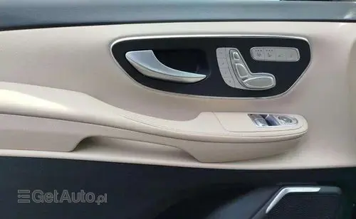 MERCEDES-BENZ Klasa V 