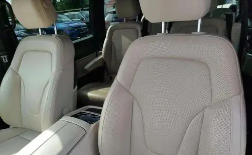 MERCEDES-BENZ Klasa V 